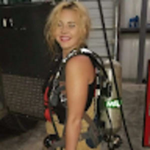 Meet your Posher, Emerald